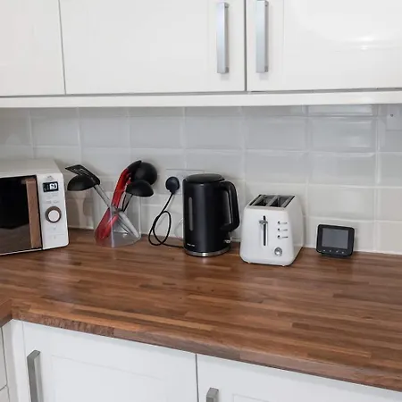 公寓 Spacious 4-bedroom Near Eastville Park -ideal For Contractors And Work *